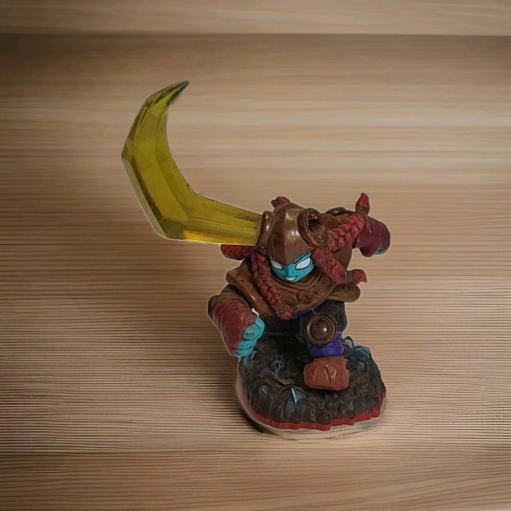 Nitro Head Rush Skylander's Character Figure Trap Team Missing Horn